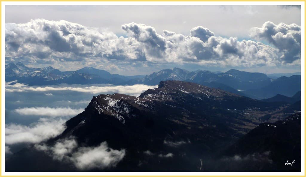 ciel devenant très nuageux
