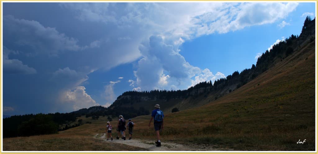 en marge de la zone d'orage