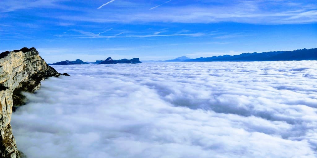 Mer de nuages sur Grenoble