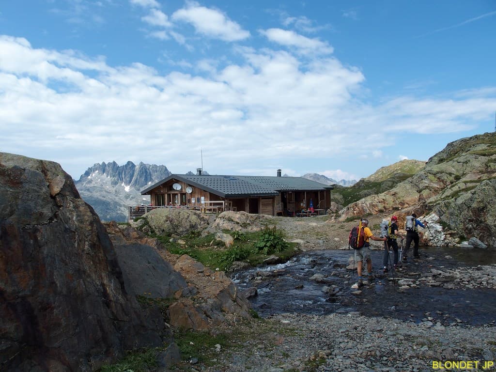 Refuge de l'Etendard