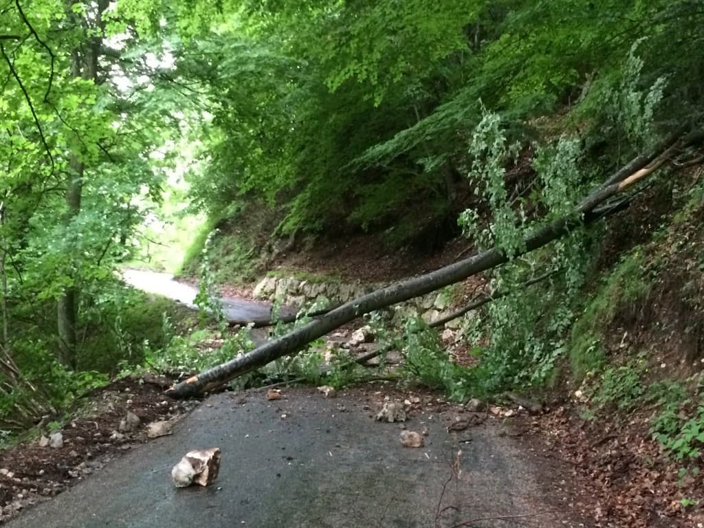 ROUTE DU PEUIL