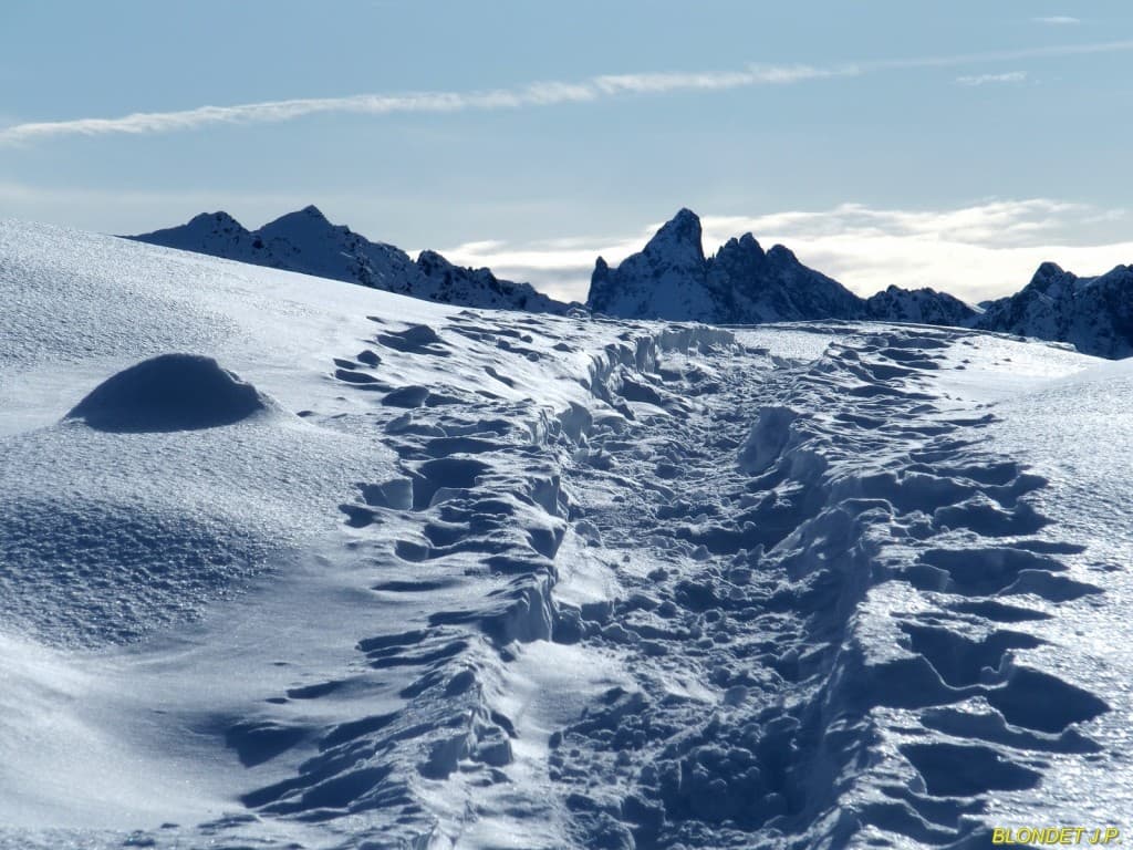 Au bout la Croix de Belledonne