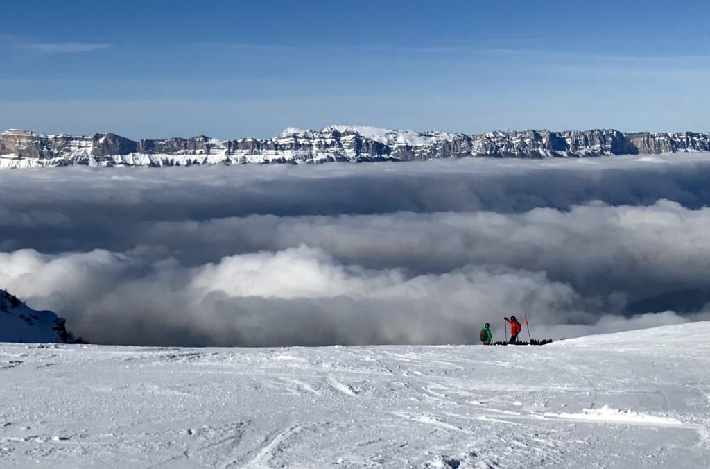 Au dessus des nuages