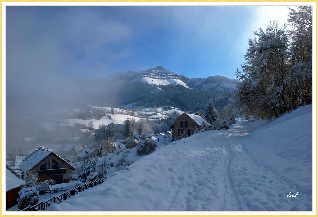 la brume se dissipe