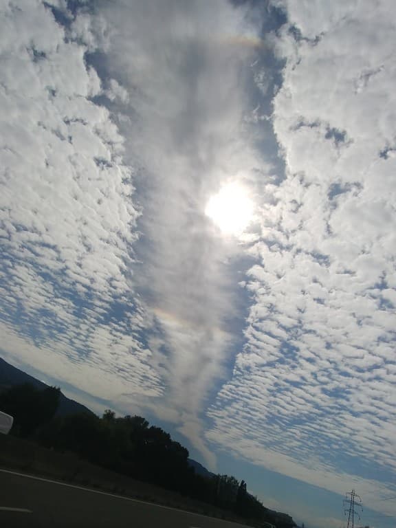 Nuages "déchirés"